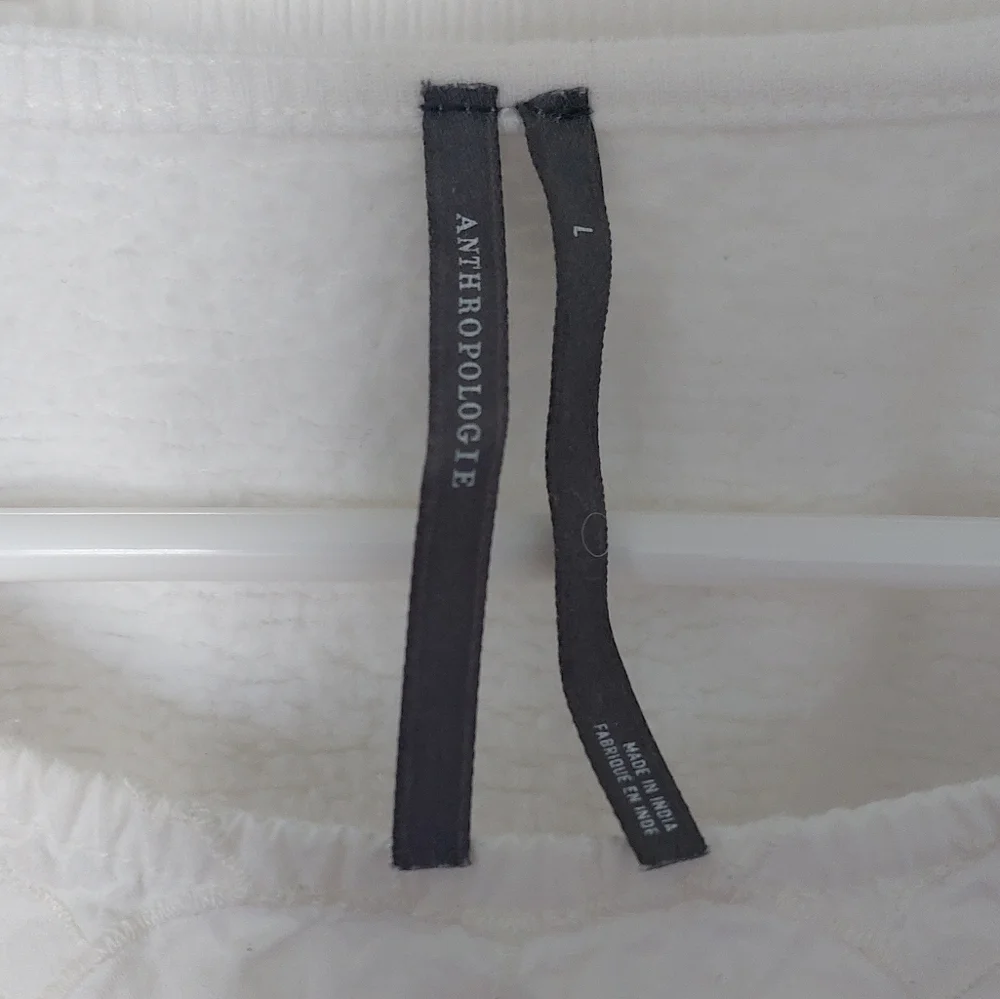 Anthropologie Lace Cutwork Mutton-Sleeve Top, Size Large - Picture 4 of 12